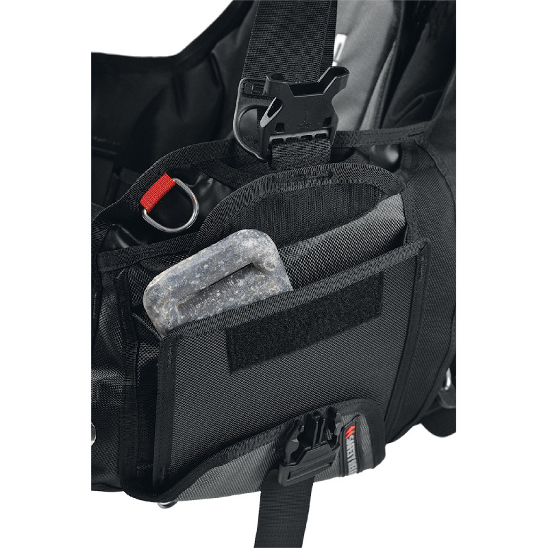 Rückensystem und verstellbare Schultergurte des Seac Smart Tarierjackets