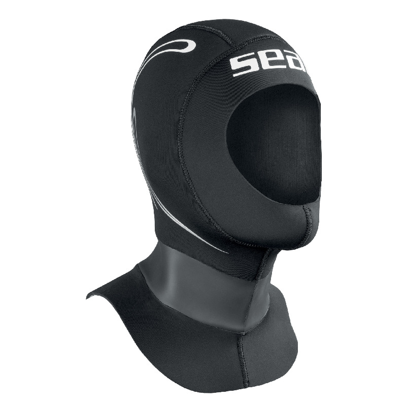 Die schwarze Seac Tekno Kopfhaube 5 mm mit AIR-Release Entlüftungsventil, Glattneopren-Dichtung und langem Wärmekragen.