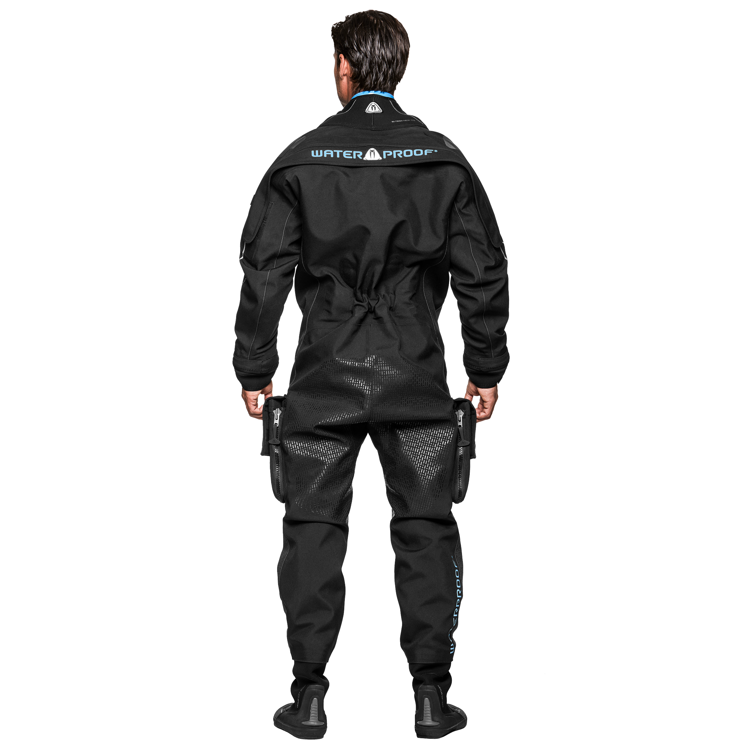 Rückenansicht des Waterproof D1X Hybrid Männer Drysuits mit anatomischer Passform
