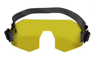 Ein gelber Barrierefilter aus optischem Acryl, montiert auf einer Tauchmaske, unverzichtbar für das Fluoreszenztauchen.