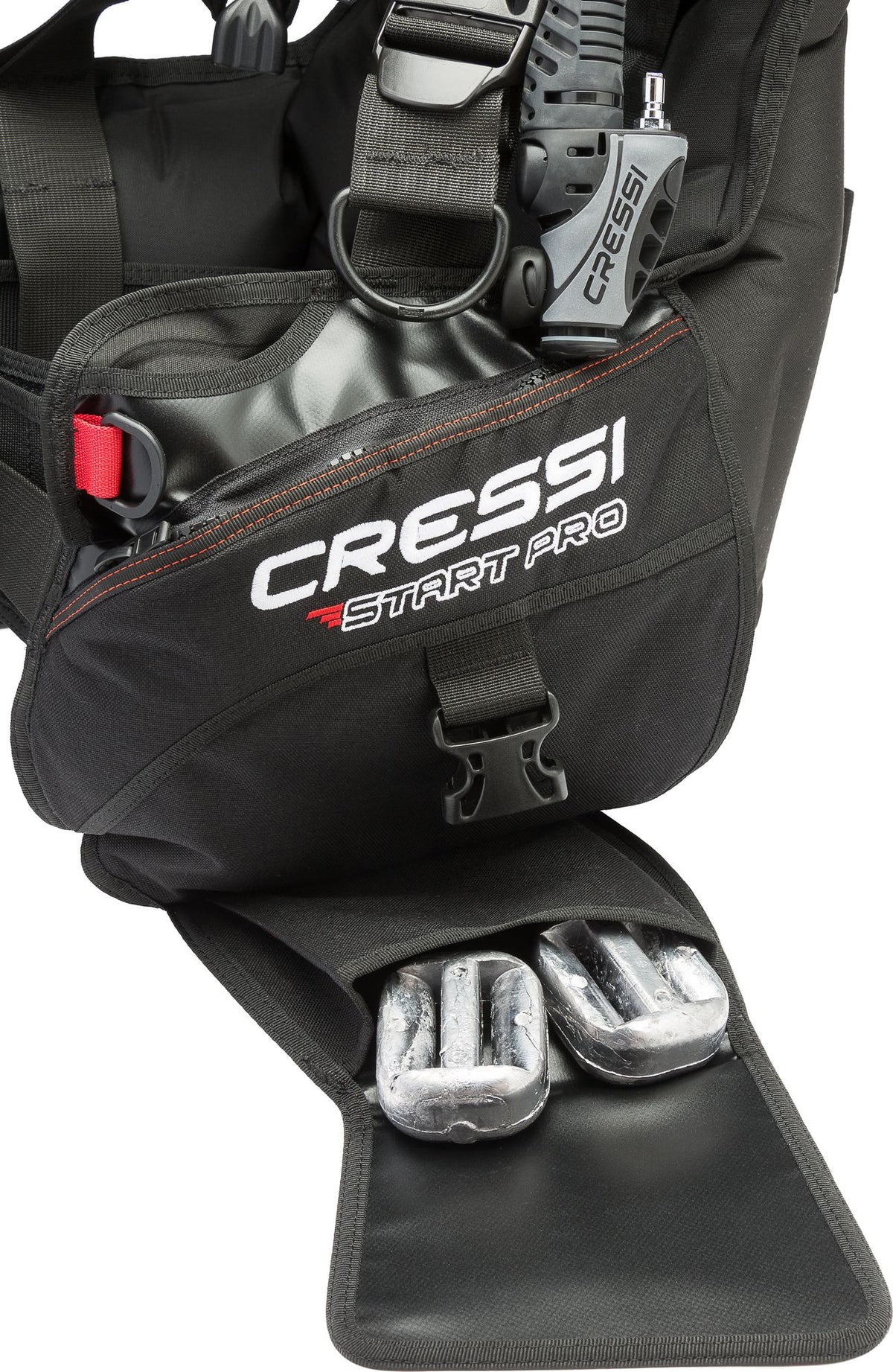 Nahaufnahme der rechten Seite des Cressi Start Pro Jackets mit Fokus auf den Schnellabwurf des Bleisystems und den robusten Taschen-Reißverschluss.