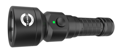 Die Oceama Blue Marlin Blaulicht-Tauchlampe aus Aluminium. Speziell entwickelt für das Fluoreszenztauchen mit 465 nm Wellenlänge.