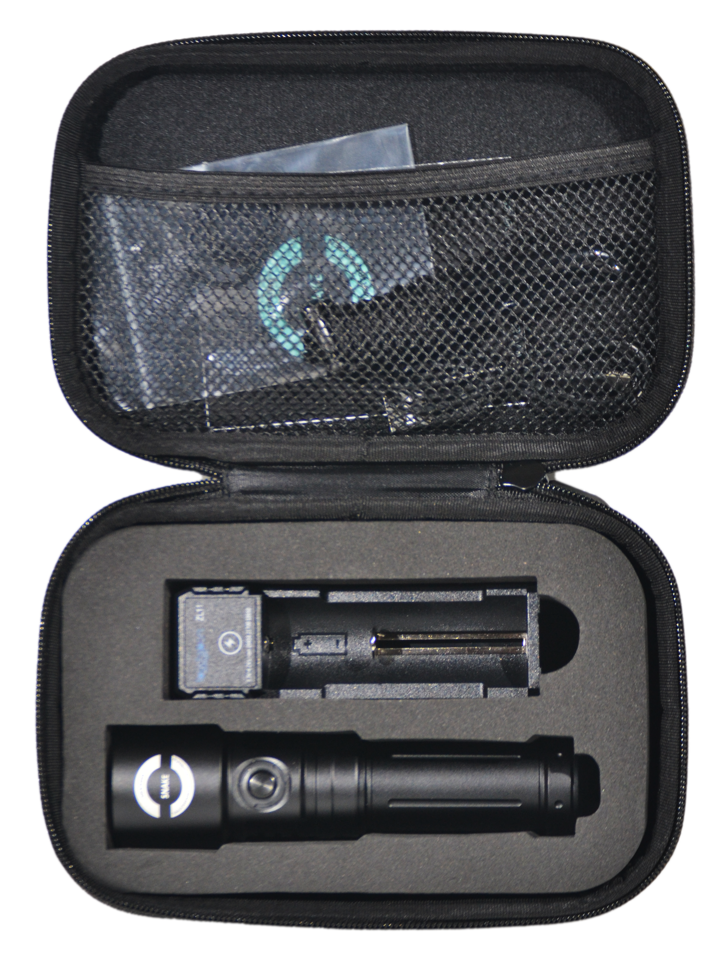 Das komplette Set der Oceama Snake inklusive 21700 Li-Ion Akku, USB-C Ladegerät und Transporttasche.